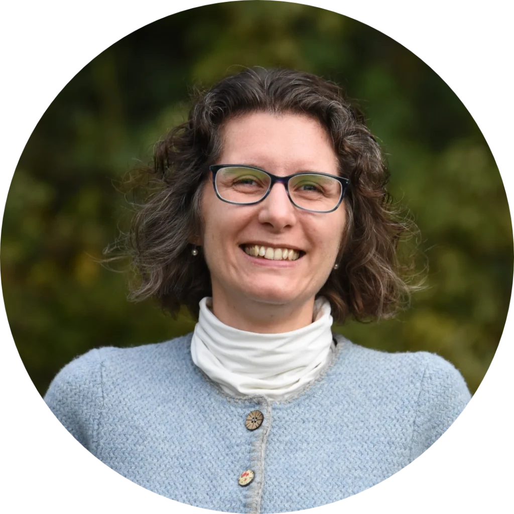 Karen Adams Profile Image - Round